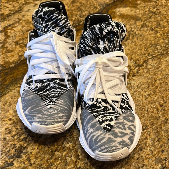 James Harden Vol 4 adidas Athletic Shoes - Picture 2 of 10